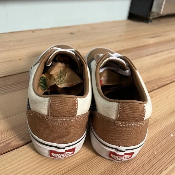 Vans Old Skool Suede Canvas Sneakers Neutral Brown White Mens 8.5 Casual Comfort - Picture 5 of 9